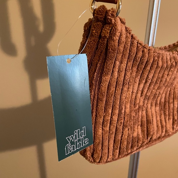 Wild Fable purse with included coin purse - Picture 3 of 5